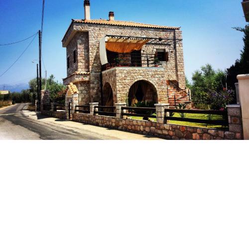 Niko's Stone Guest House