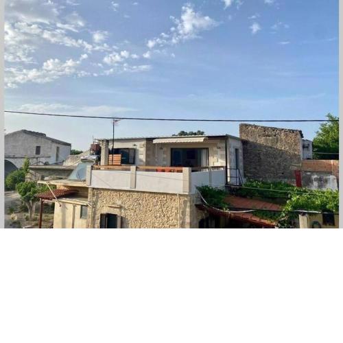 Nikos Traditional House