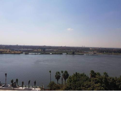 Nile Eight