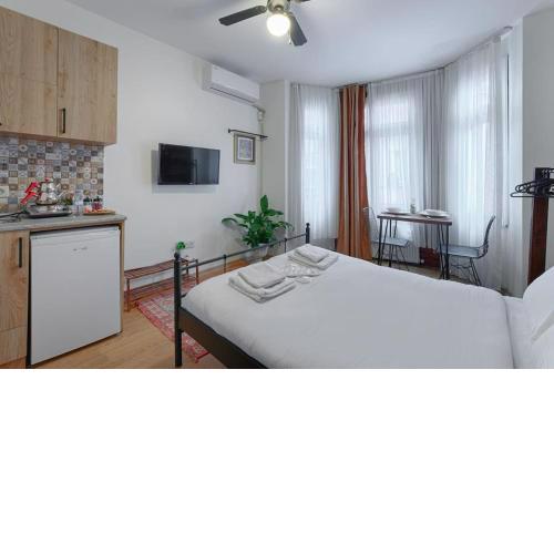 Nilgun Apartments by Azad Homes