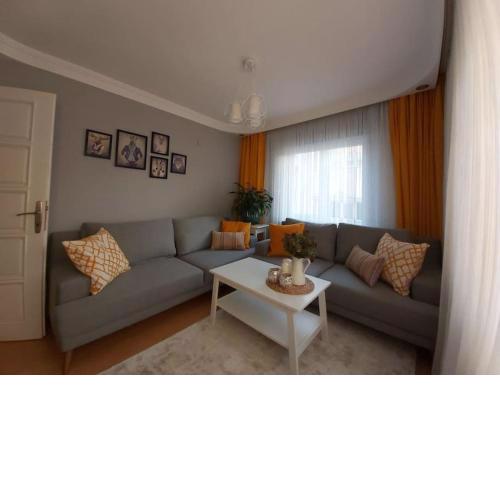 Nilüfer merkezde 1+1 lüks daire FSM çok yakın