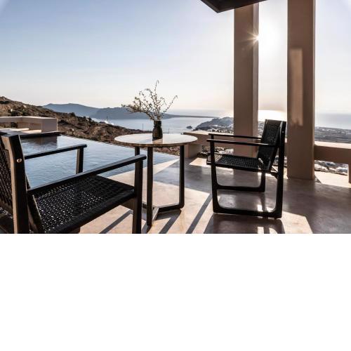 Nimbus Santorini