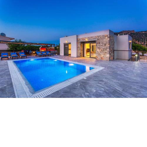 Nimfes Villas by Estia