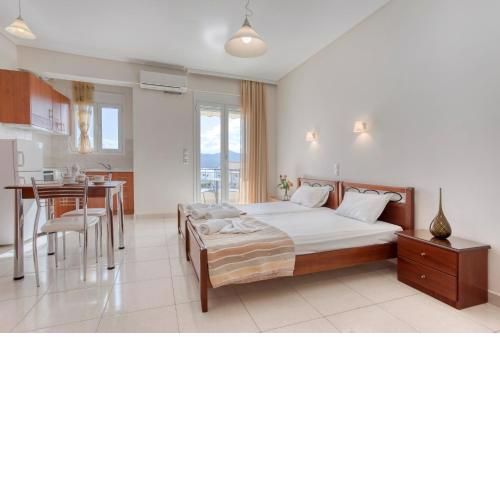 Niovi Luxury Apartments