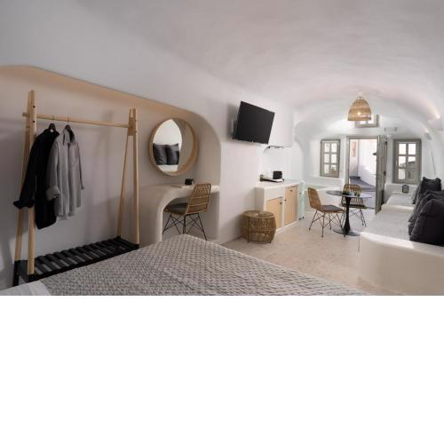 Nisó Cave Suites