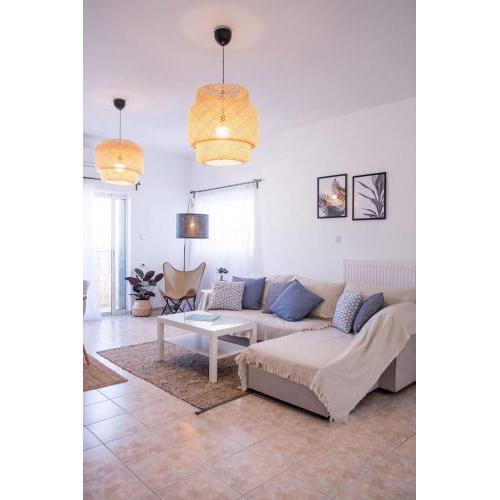Nisos Apartment