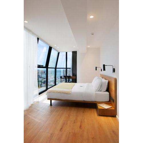 Noa Hotel