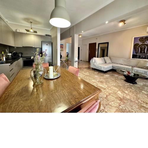 Noema Urban Apartment