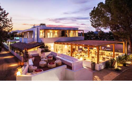NOHA Lifestyle Hotel - Adults Only