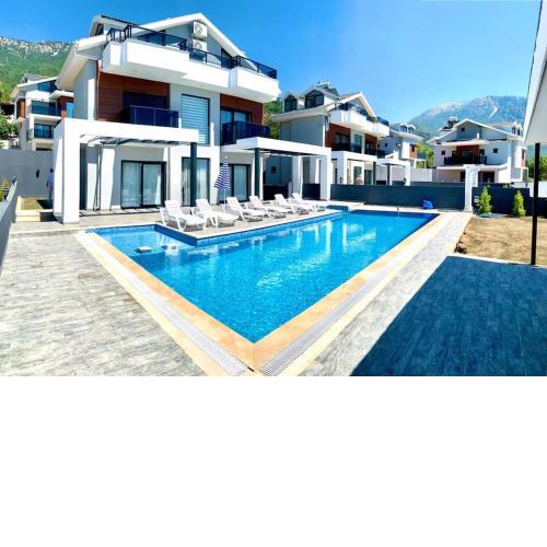 Nokta Park I 4+1 Villa, Özel Havuzlu