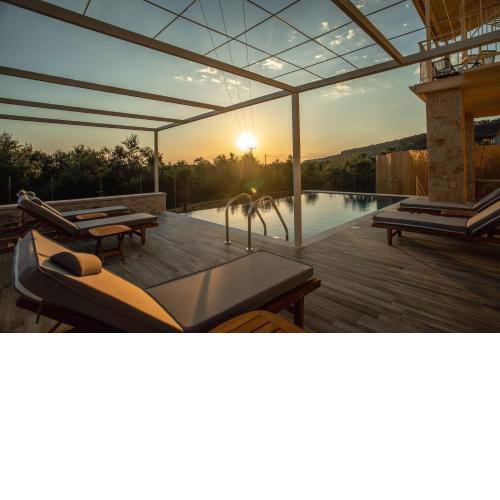 Nora's Villa