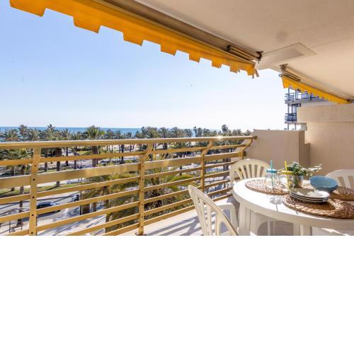 Novelty con vistas al mar