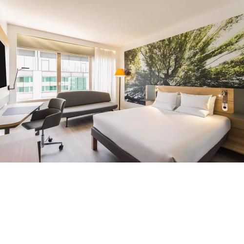 Novotel Campo De Las Naciones