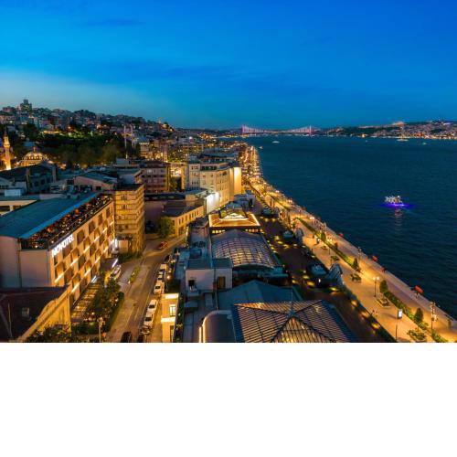 Novotel Istanbul Bosphorus Hotel