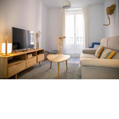 nQn Aparts & Suites Madrid