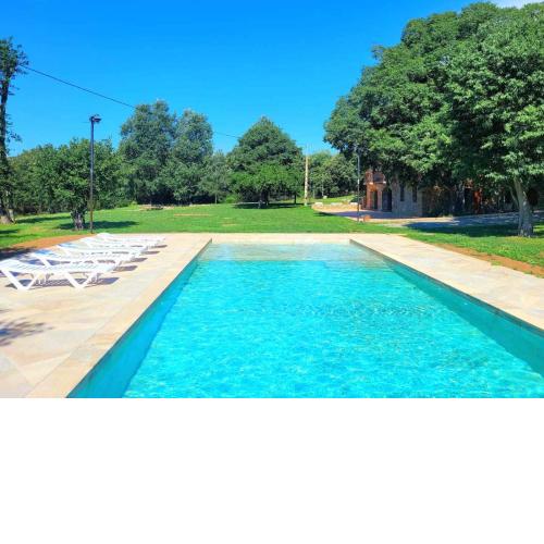 Nueva Inaugurada en 2022 impresionante piscina