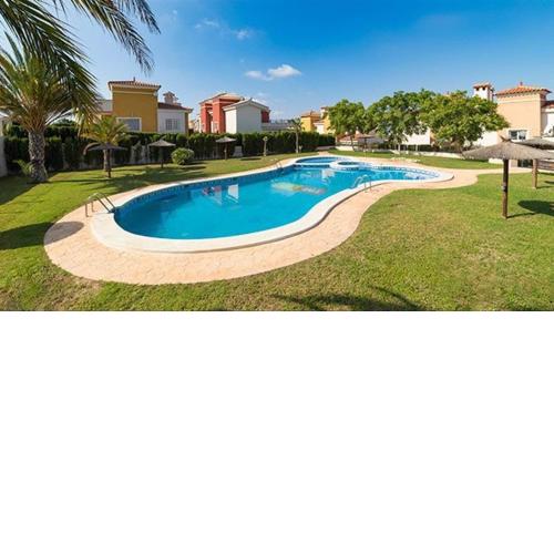 Nuevas Casas entre Mar y Montaña