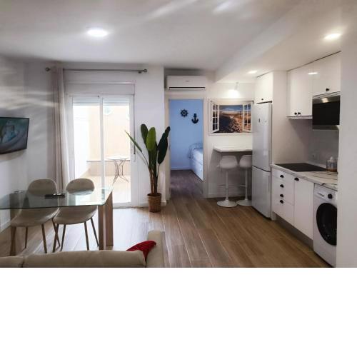 Nuevo, 2 dormitorios, Wifi, Smart TV, Playa