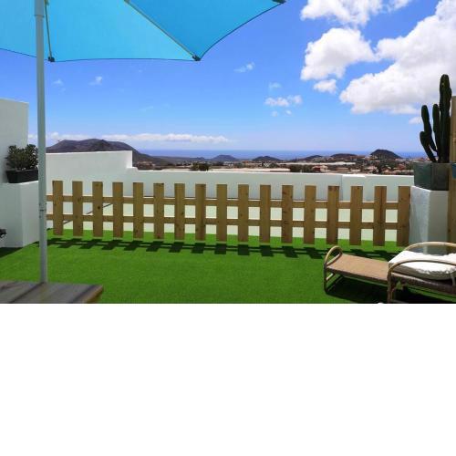 NUEVO APARTAMENTO, VISTAS AL MAR Y AMPLIA TERRAZA