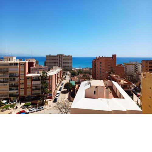 Nuevo Apartamento, Wifi, Fire Stick Amazon, Vistas al Mar, Centro de Torremolinos