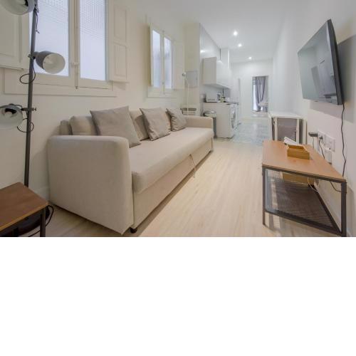 Nuevo Apt para 7 pax en Malasaña / Gran Via
