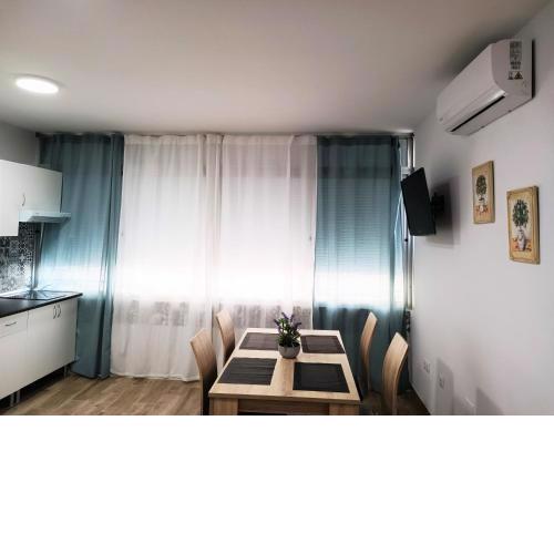 Nuevo Estudio, Reformado, Wifi, Fire Stick Amazon, Centro Torremolinos