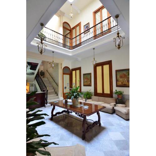Nuevo Hotel