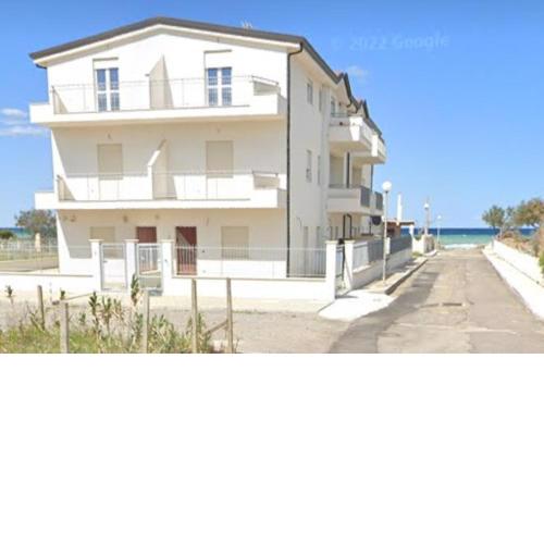 Nuovissimo appartamento con vista sul mare