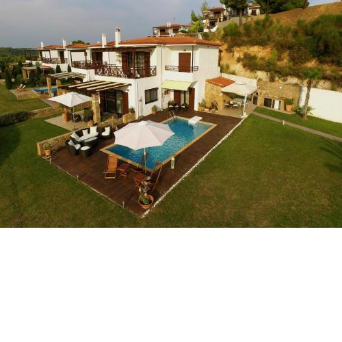Nutsford Sea View Private Pool Villa