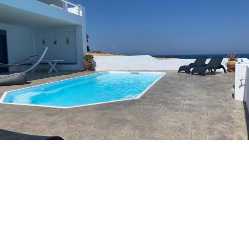 NV pool villa Aegina 1