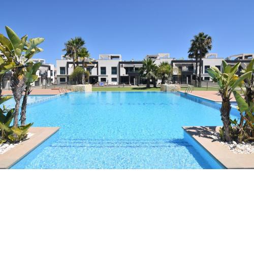 Oasis Beach Rubi La Zenia