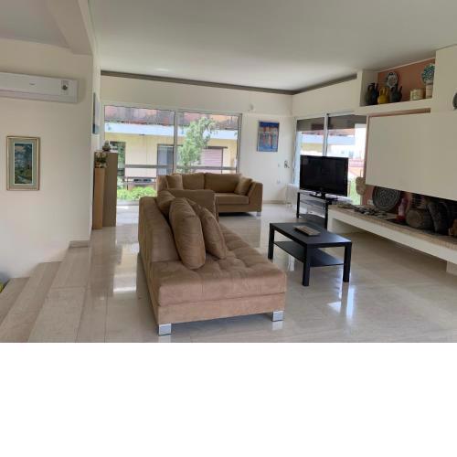 OASIS Exclusive Apartment @ Athenian Riviera