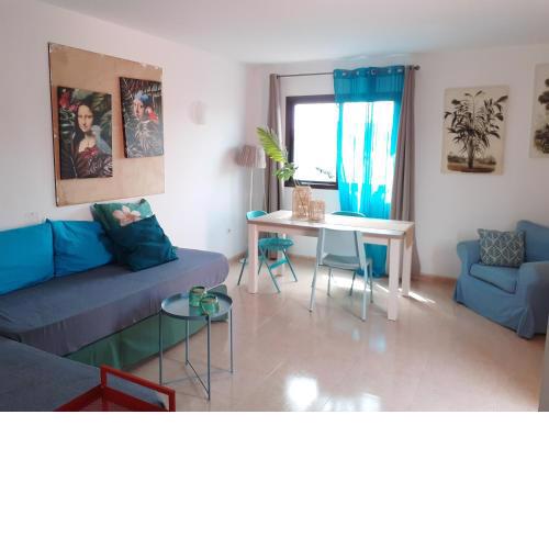 Oasis Waves House