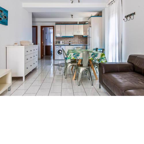 Ocean Breeze Apartment