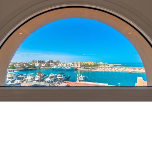 Ocean View 2BR in Marina Abu Tig