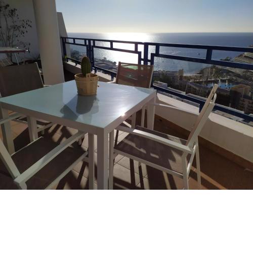 Ocean view apartment in Taurito, Mogan - Top Floor