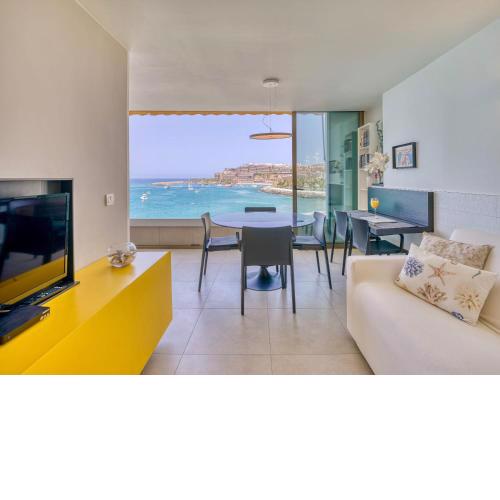 Ocean Views with Spectacular Sunsets