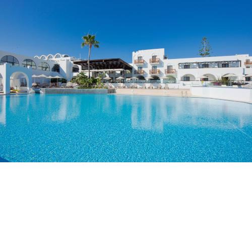 Oceanis Beach & Spa Resort