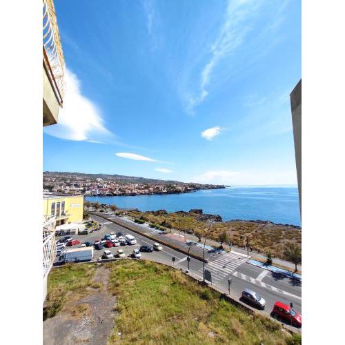 Ognina Flat GrotteBianche