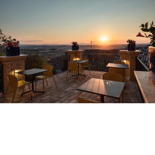 OGNISSANTI GUESTHOUSE