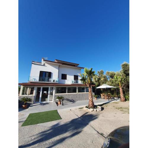 Ohana B&B and Restaurant