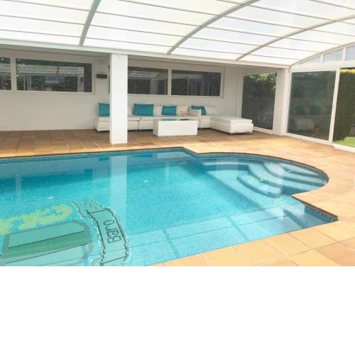 Ohana Luxury Villa with Heated Pool