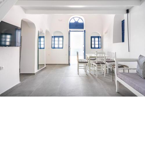 Oia Cave Loft