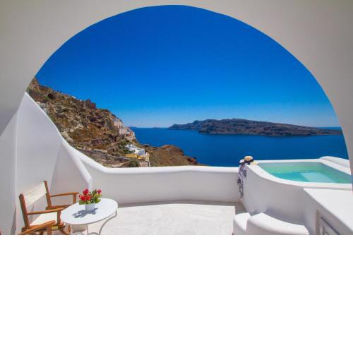 Oia Mare Villas
