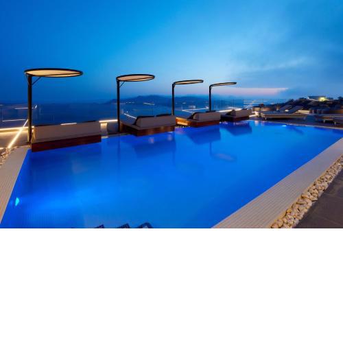 Oia Suites