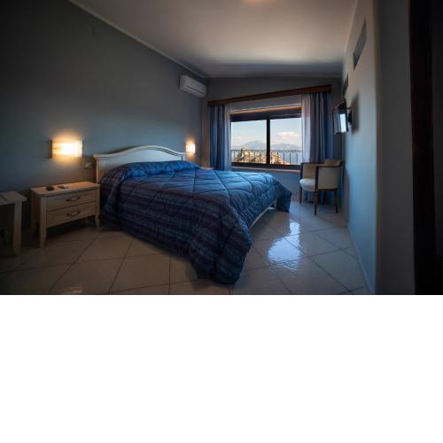 Oikos Rooms