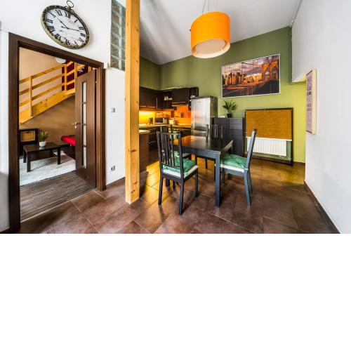 Oktogon 4 Entire Aircon Apartment