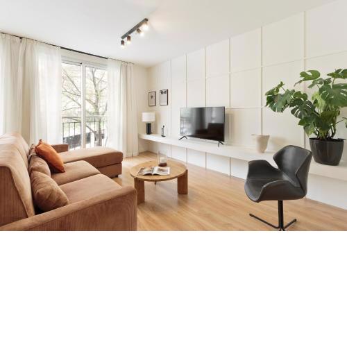 Olala Casanova Apartments