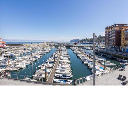OLD PORT BERMEO by Urdaibai Rentals