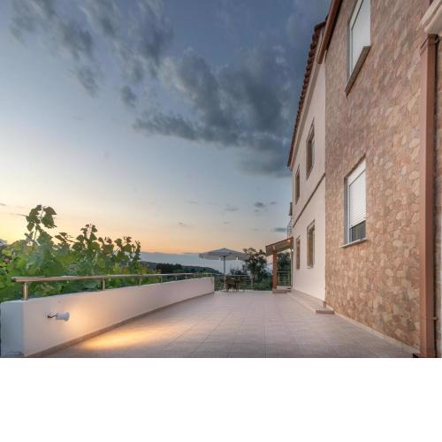 Olea Stone House near the sea